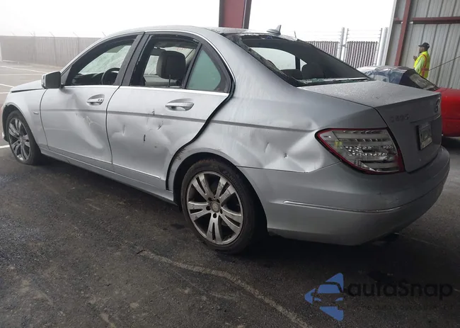 WDDGF4HB7CR233289: 43412199