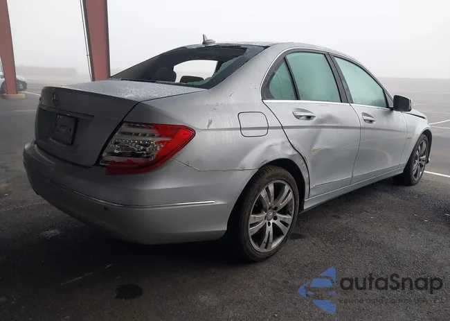 WDDGF4HB7CR233289: 43412199