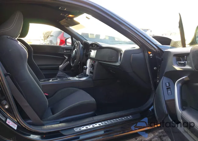 JF1ZNAA10H8700786: 43412204