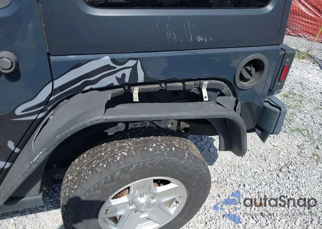 1C4HJWFG1GL185157: 43412400