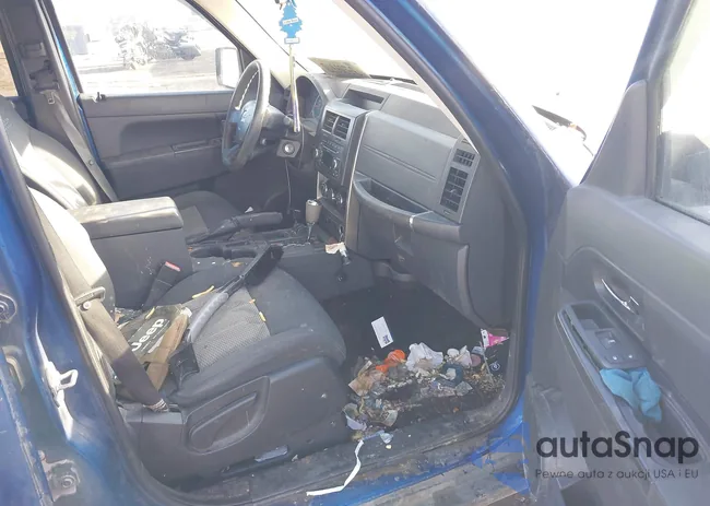 1J8GN28K59W526421: 43413583