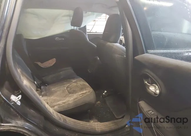 1C4PJMCSXFW755629: 43413792