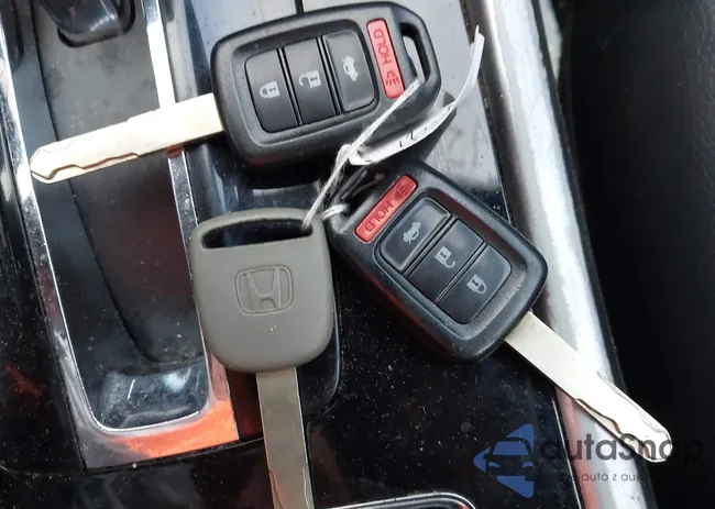 1HGCR2F13HA099161: 43413885