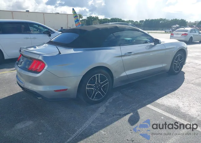 1FATP8UH0L5106064: 43414041