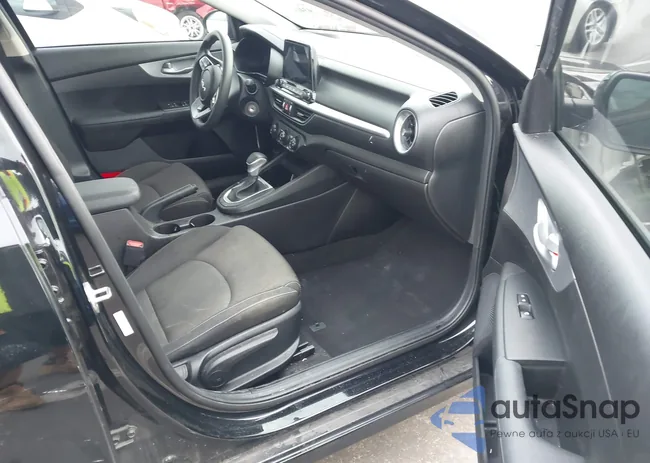 3KPF24AD8PE630752: 43414149