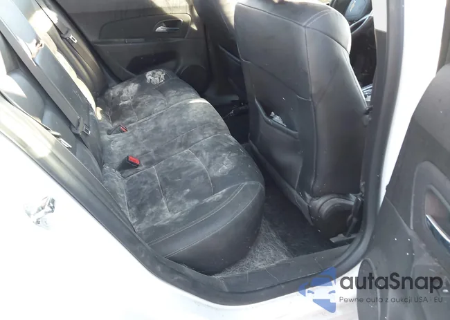 1G1PE5SB3F7300636: 43414166