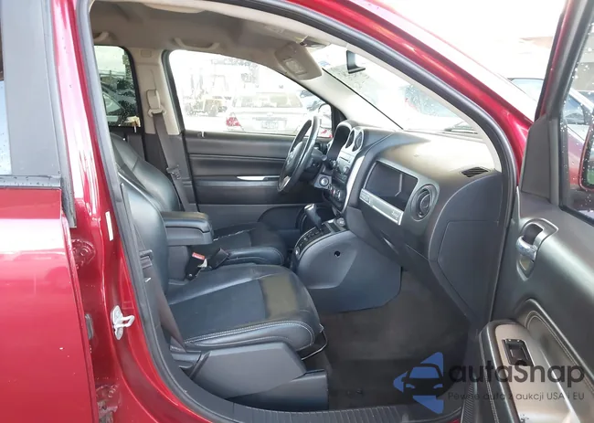 1C4NJCEB5GD620795: 43413207