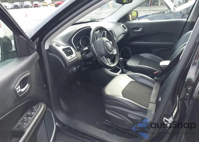 3C4NJCBB4MT549163: 43413313