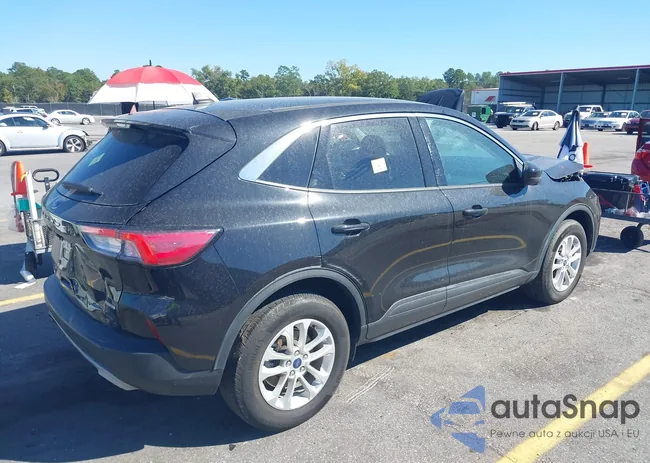 1FMCU9BZ8MUA82491: 43413333