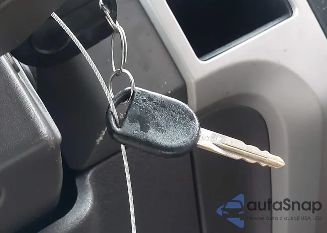 1FTPW14V69KC72076: 43413505