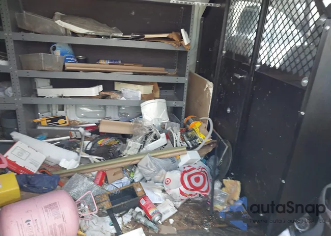 1FTYR2ZMXHKB38042: 43413570