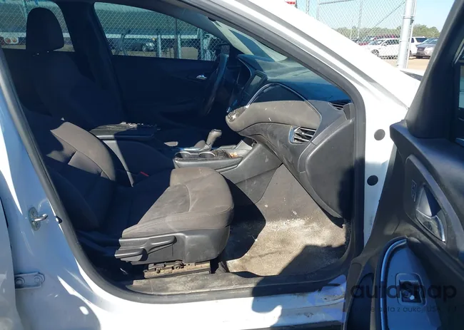 1G1ZD5ST3JF125128: 43414926