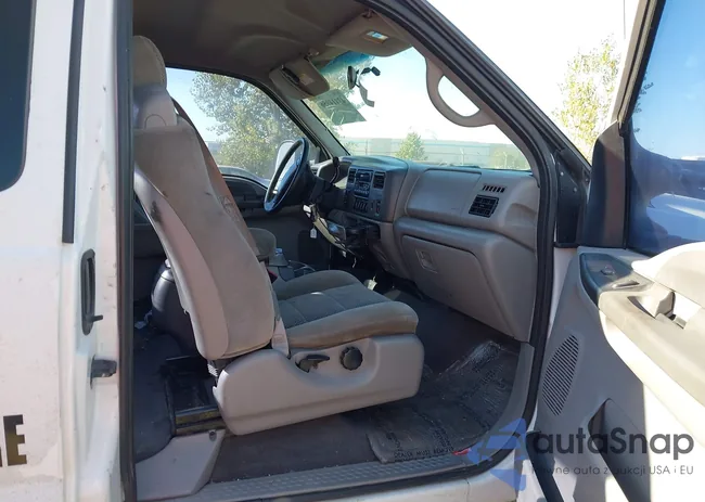 1FTSX31F71EC04520: 43414956