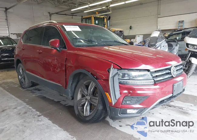 3VV4B7AX2KM180034: 43415018