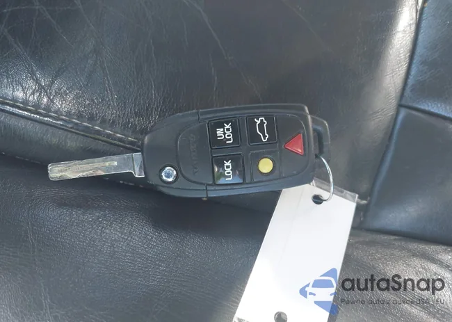 YV4952CZ9D1640977: 43415115