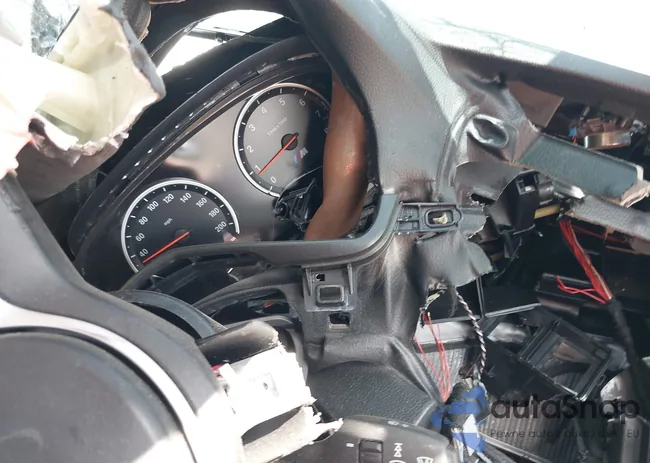 WBSFV9C54FD595145: 43415147