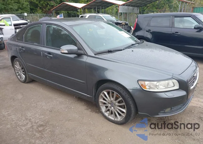 YV1390MS0A2490664: 43415159