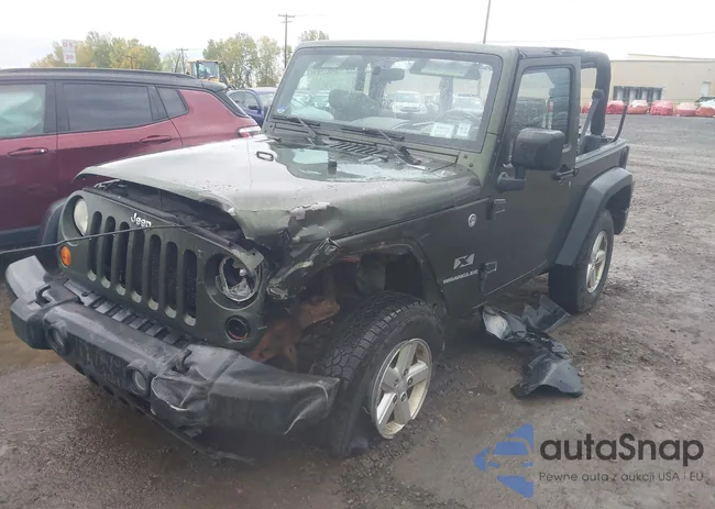 1J4FA24177L122749: 43415169