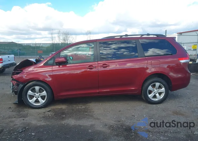 5TDKK3DC8CS268398: 43414232