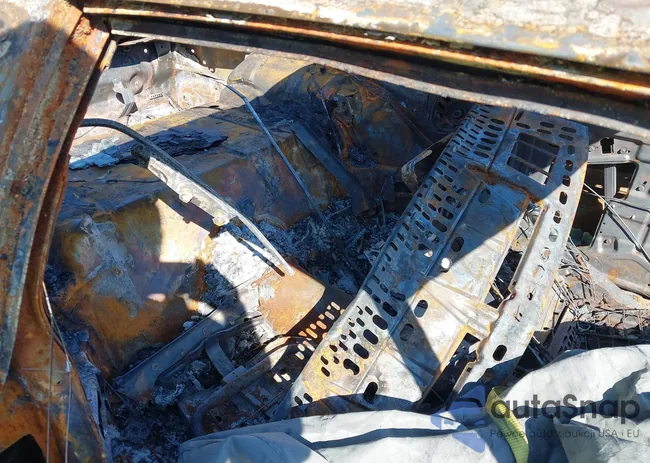 1G1FP87F3GL123971: 43414413