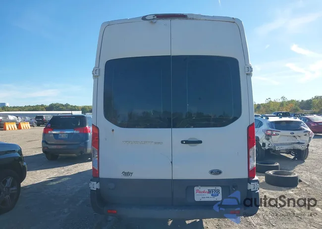 1FTYR3XM4JKA22012: 43414462