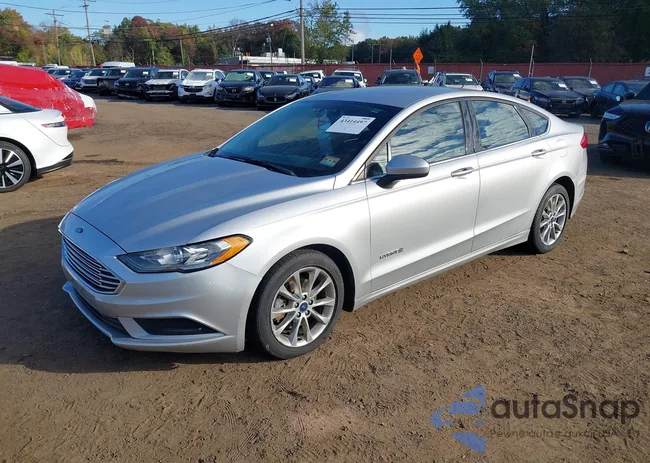 3FA6P0LU3HR323772: 43414497