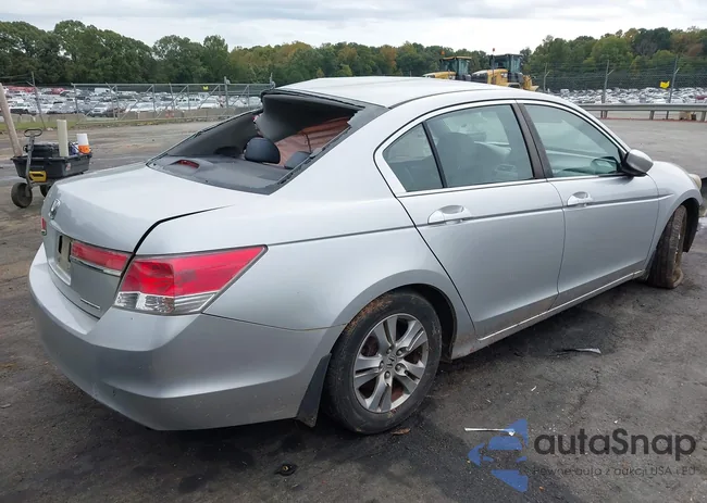 1HGCP2F69CA159518: 43415628