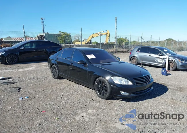 WDDNG86X27A103743: 43415697