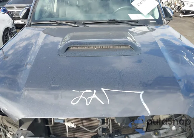 JTEBU5JR3L5826741: 43415880