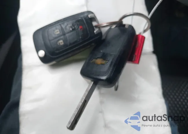 1GNFLFEK1GZ104931: 43415974