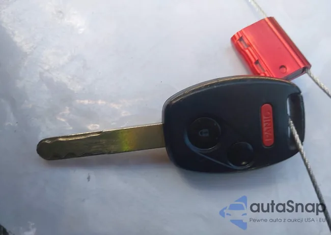 2HGFA16598H351272: 43416047