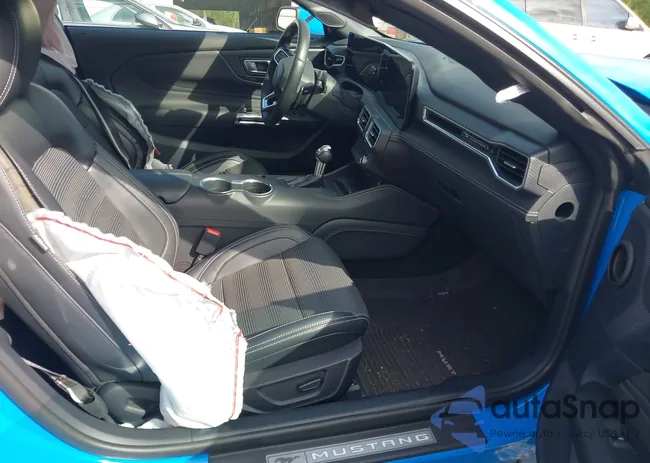 1FA6P8CF4R5409628: 43416116