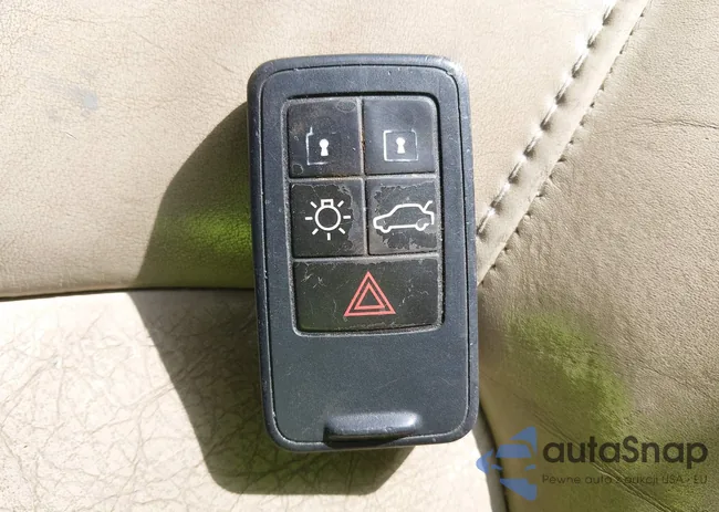 YV4BZ982381036065: 43415192