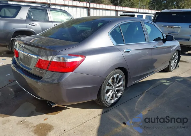 1HGCR2F54FA199429: 43415338