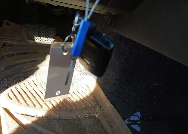 4T1BK1EB4EU118728: 43415497