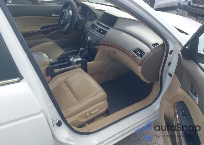 1HGCP36848A024087: 43416897