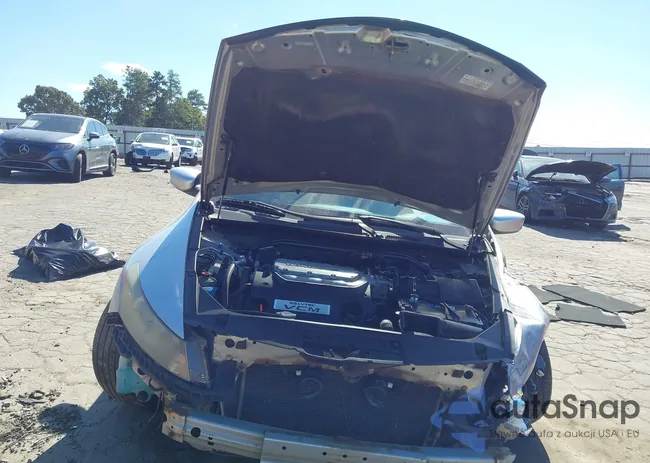 1HGCS2B85BA003237: 43416970