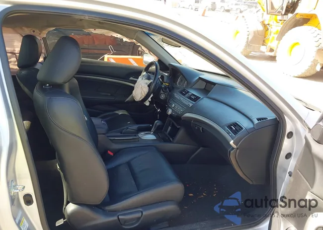 1HGCS2B85BA003237: 43416970