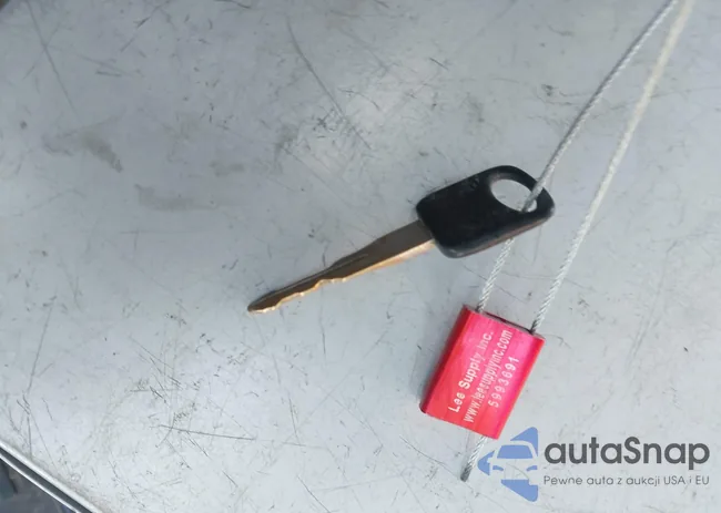 1FTYR10C8XPB93556: 43417013