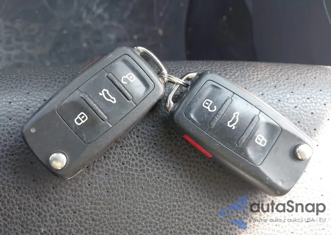 WVGAV7AX3GW528175: 43417026