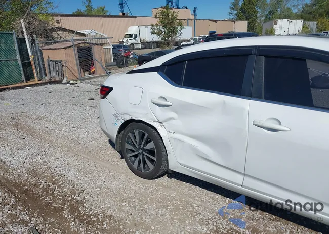 3N1AB8CVXMY292940: 43417077