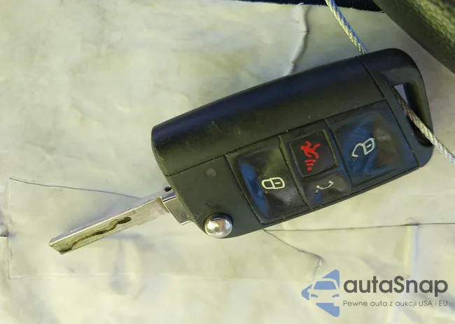 3VWC57BU7KM065075: 43417078