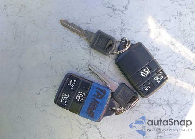 1GNEK13R2TJ353037: 43416338