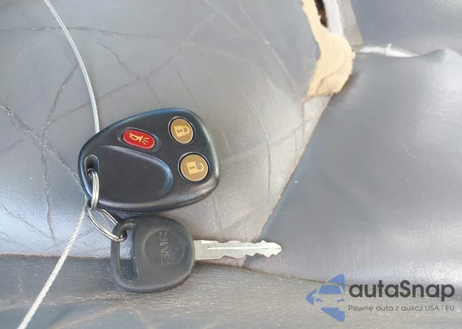 1GKFK66U83J304679: 43416343