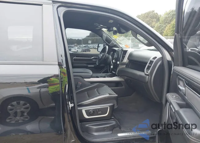 1C6SRFJT0MN731294: 43416355