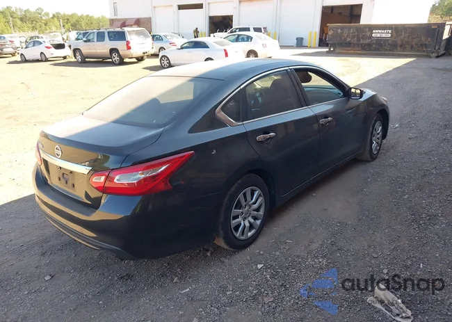 1N4AL3AP5GC178574: 43416386