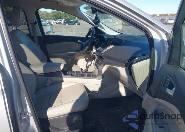 1FMCU9HD8JUC24734: 43416393