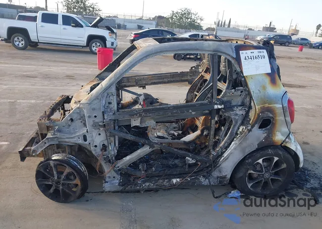 WMEFJ5DA4GK070396: 43416510