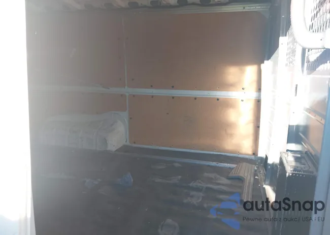 1N6BF0KM1LN808157: 43417585