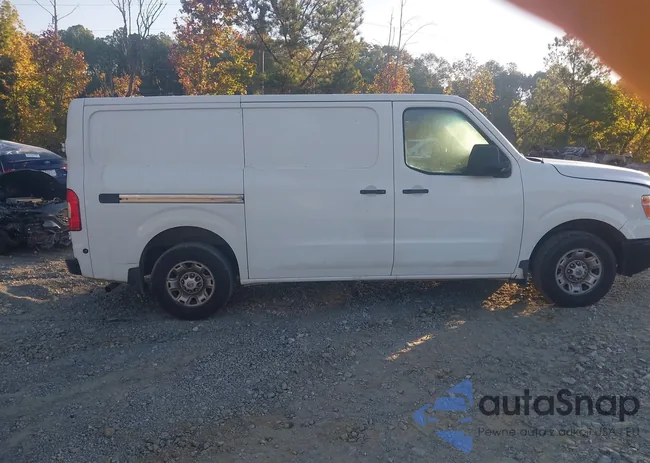 1N6BF0KM1LN808157: 43417585